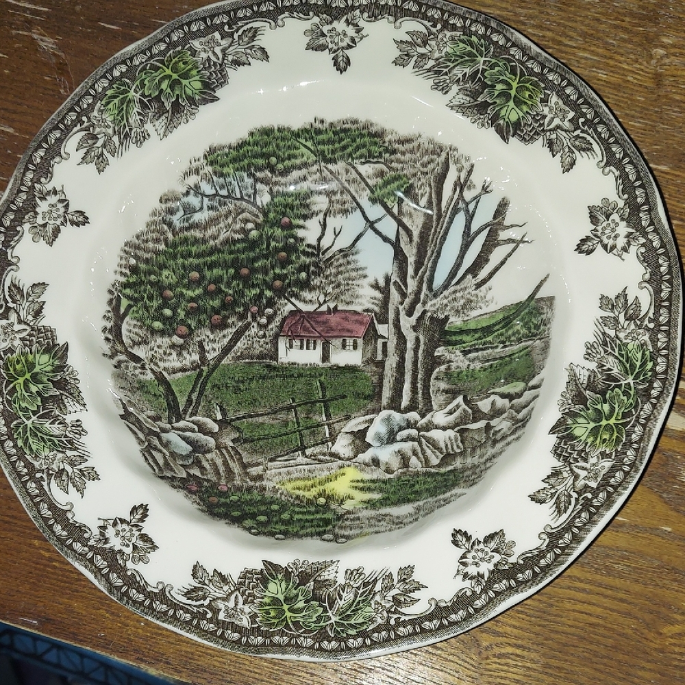 Serving Bowls- Set Of 3 In Various Sizes